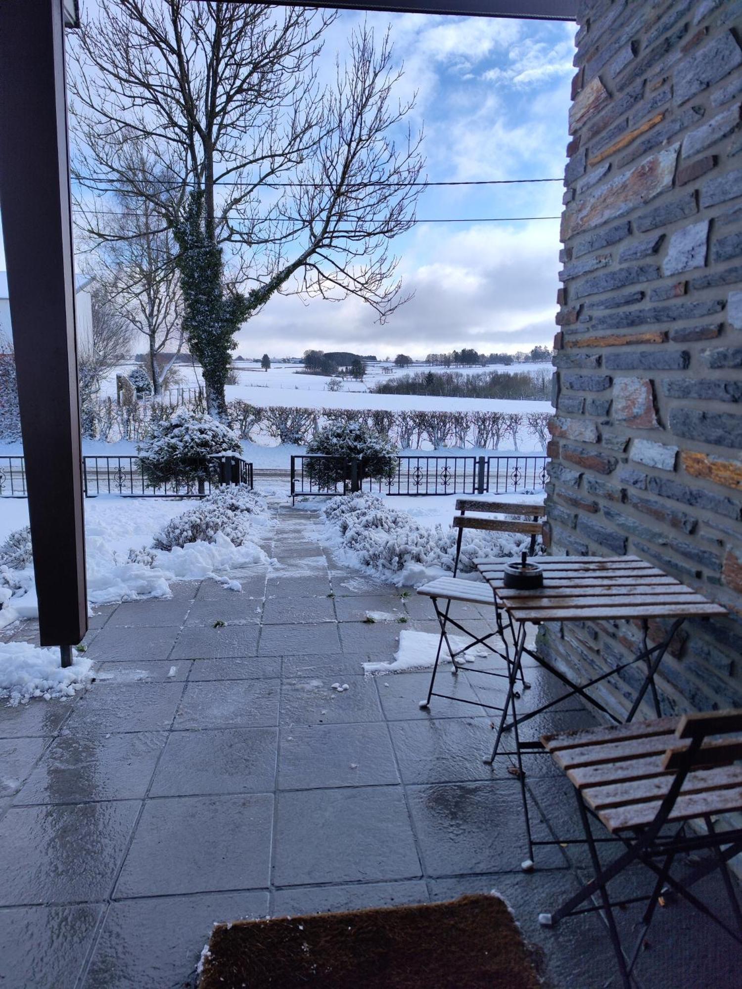 Hotel Lanonweye Waimes Zewnętrze zdjęcie